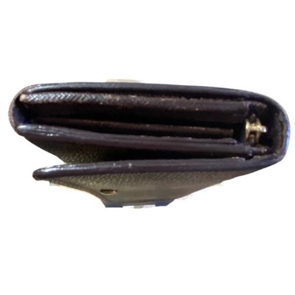 LV original wallet needs repair or repurpose please see pictures for condition - Picture 5 of 10